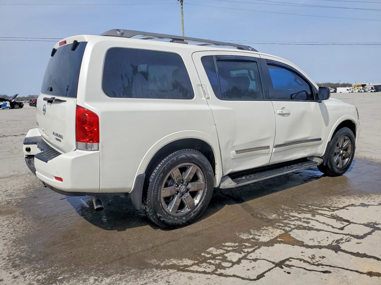 2014 Nissan Armada Platinum - Фото 3