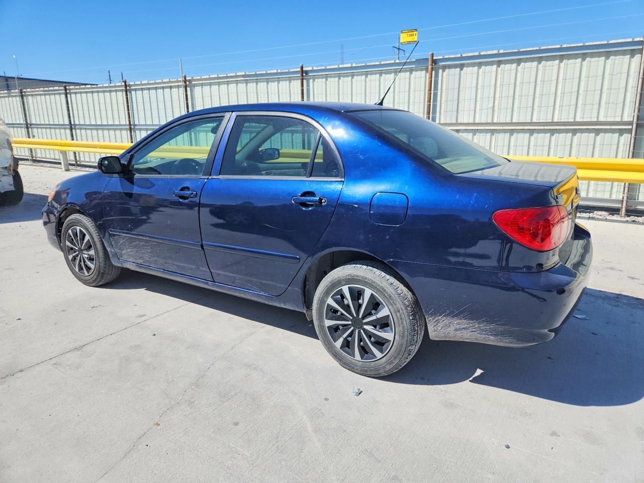 2008 Toyota Corolla Le - Image 2