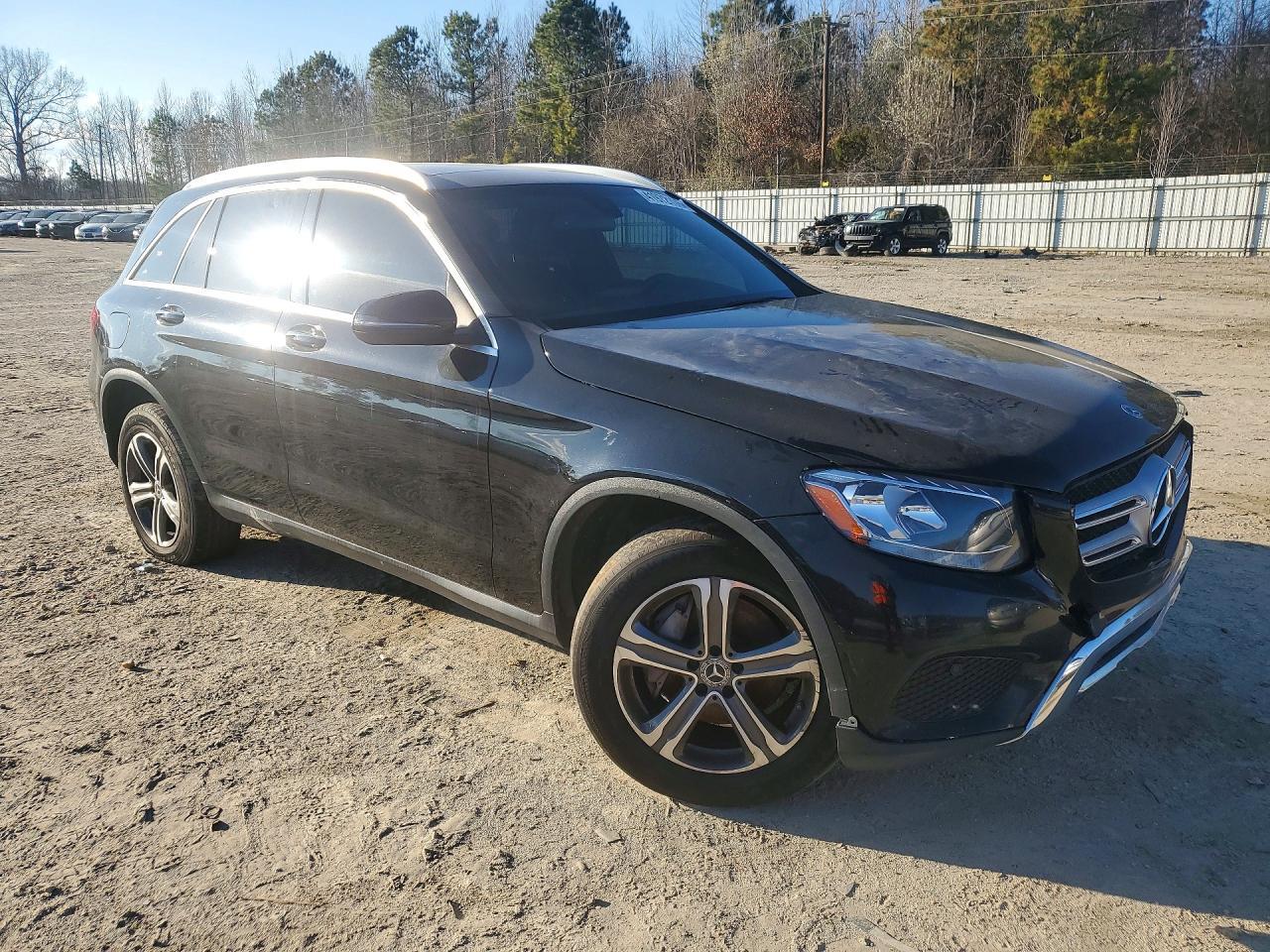 2018 Mercedes-Benz Glc 300 4Matic - Фото 4