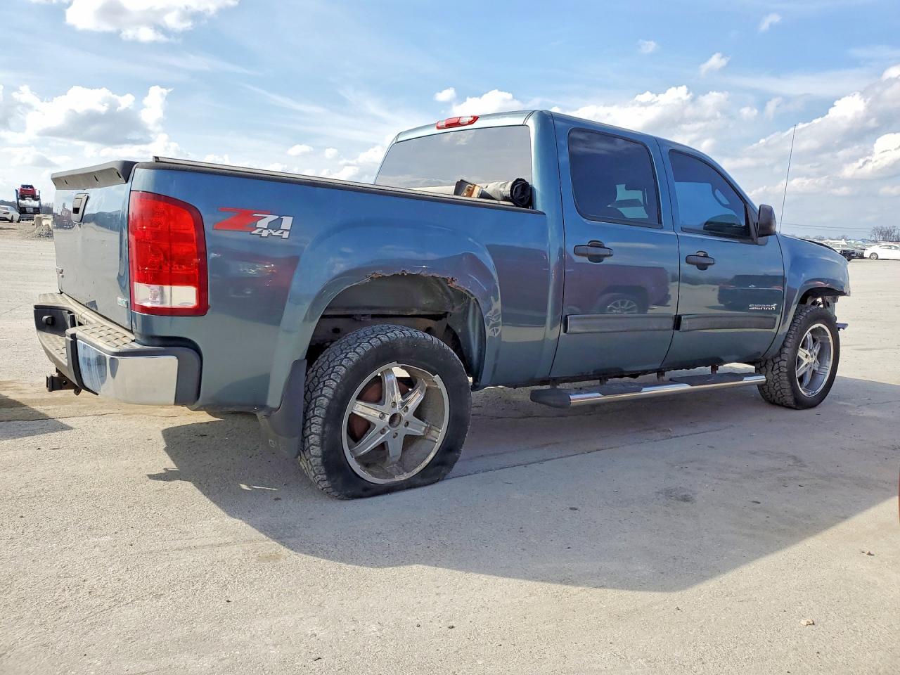 2010 GMC Sierra K1500 Sle - Image 3