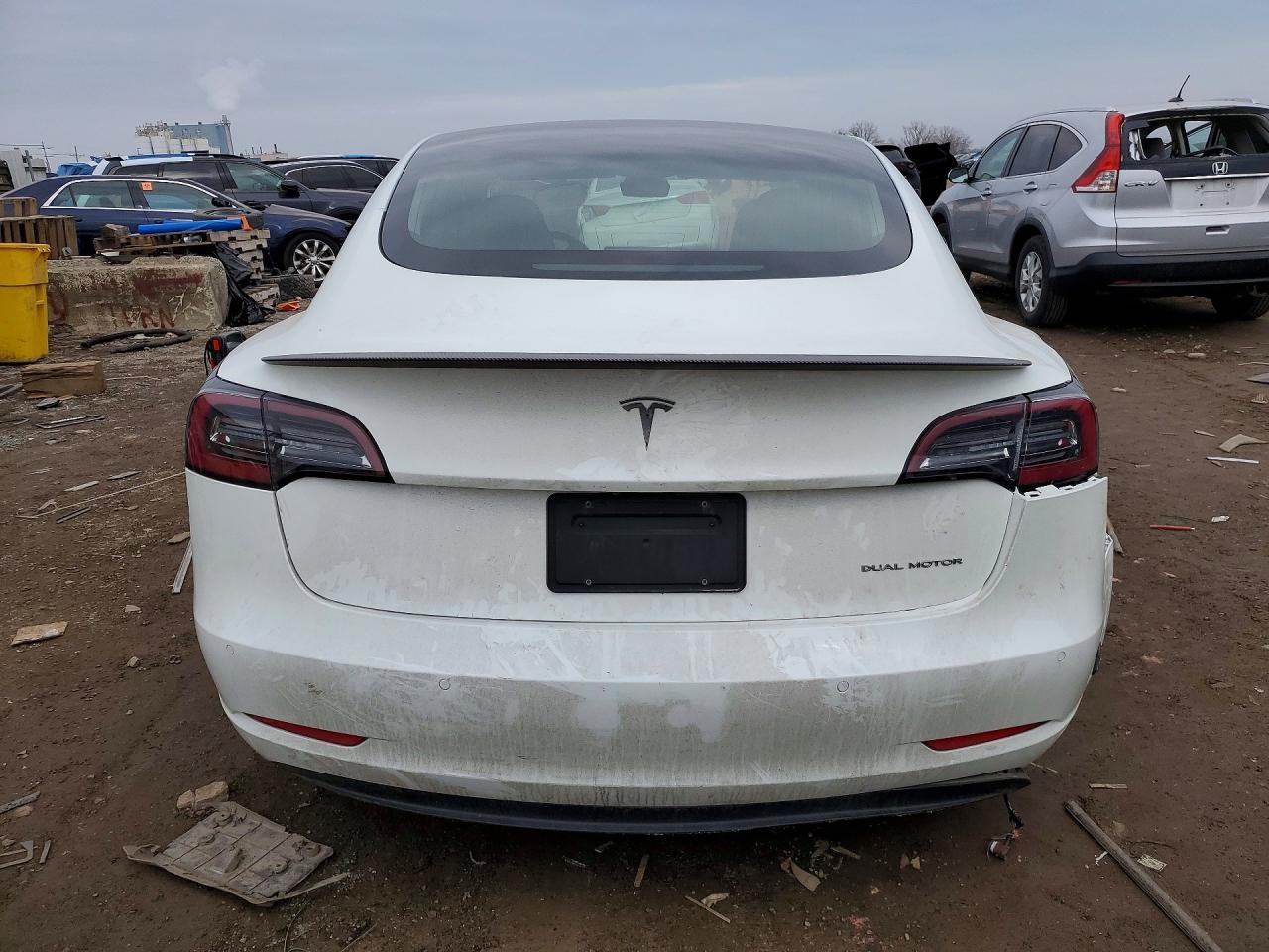 2020 Tesla Model 3 - Фото 6