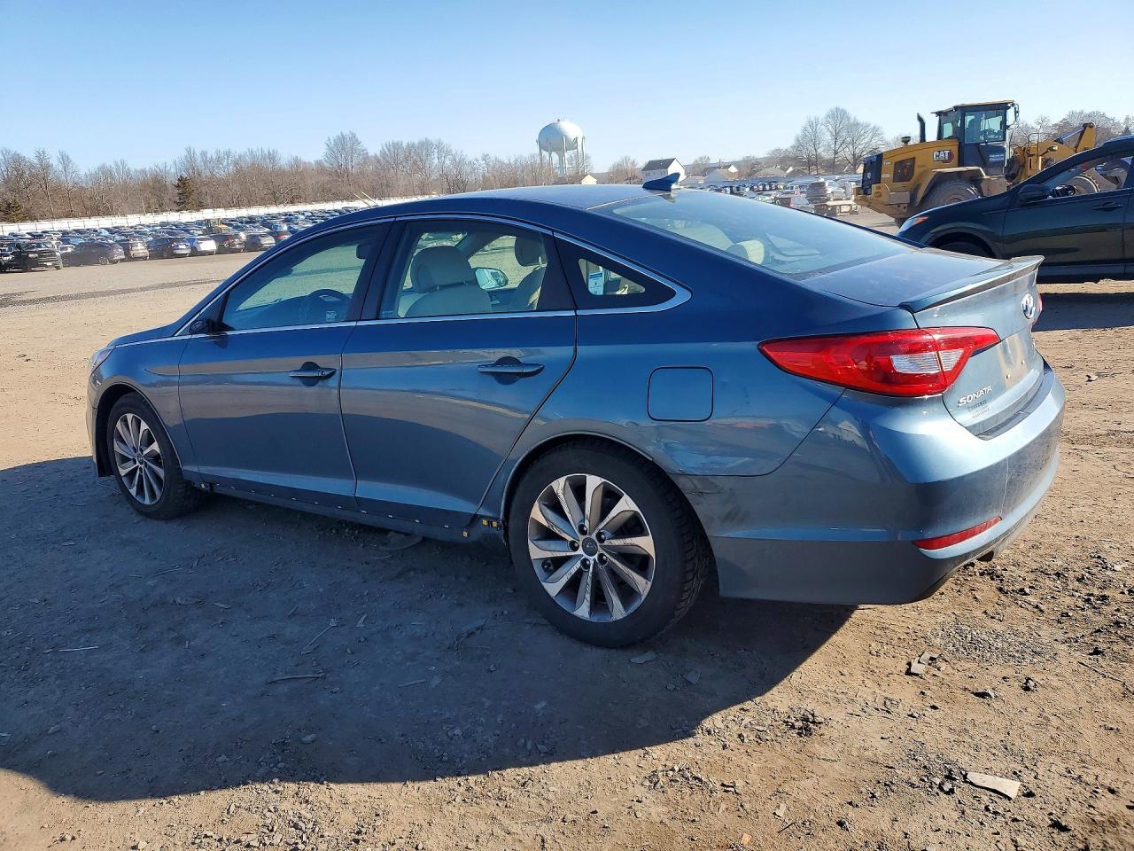 2015 Hyundai Sonata Sport - Фото 2