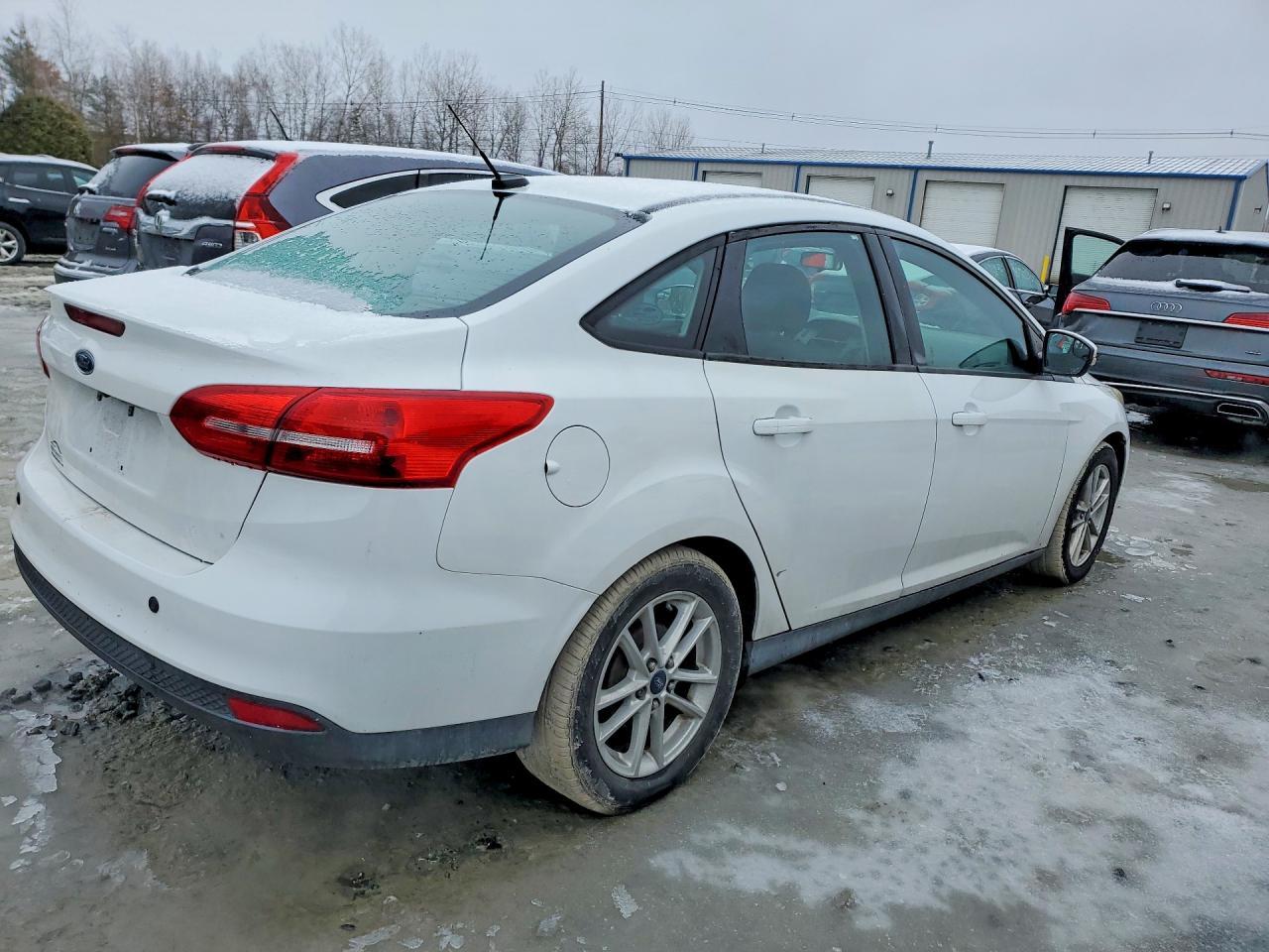 2016 Ford Focus Se - Фото 3