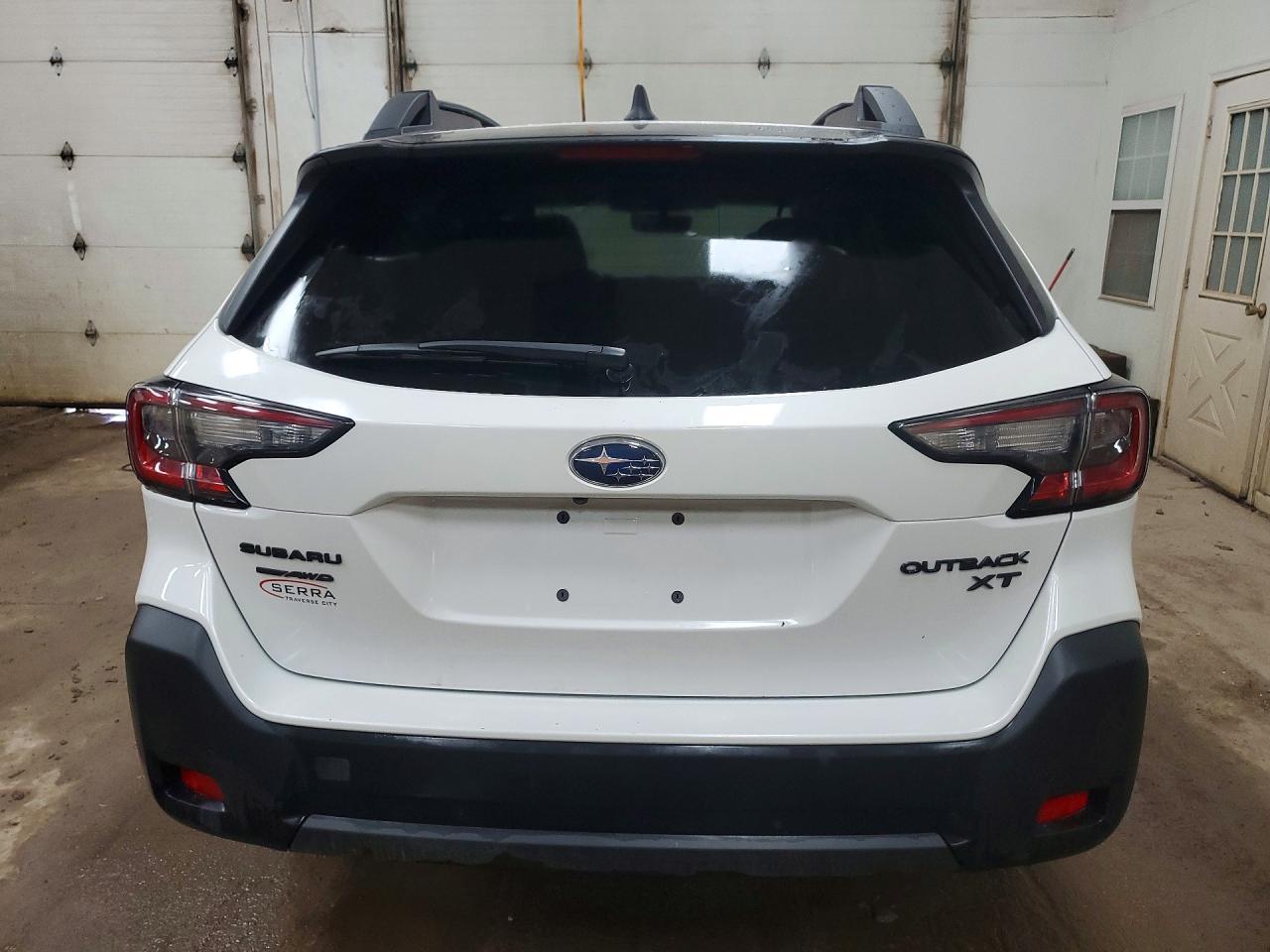 2023 Subaru Outback Onyx Edition Xt - Image 6