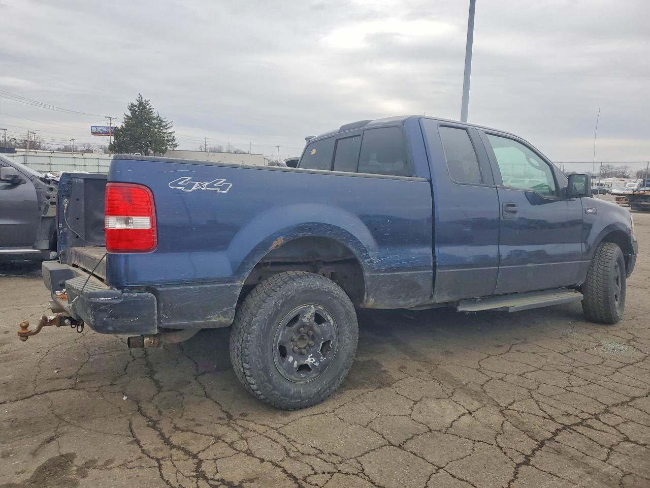 2005 Ford F150 - Фото 3