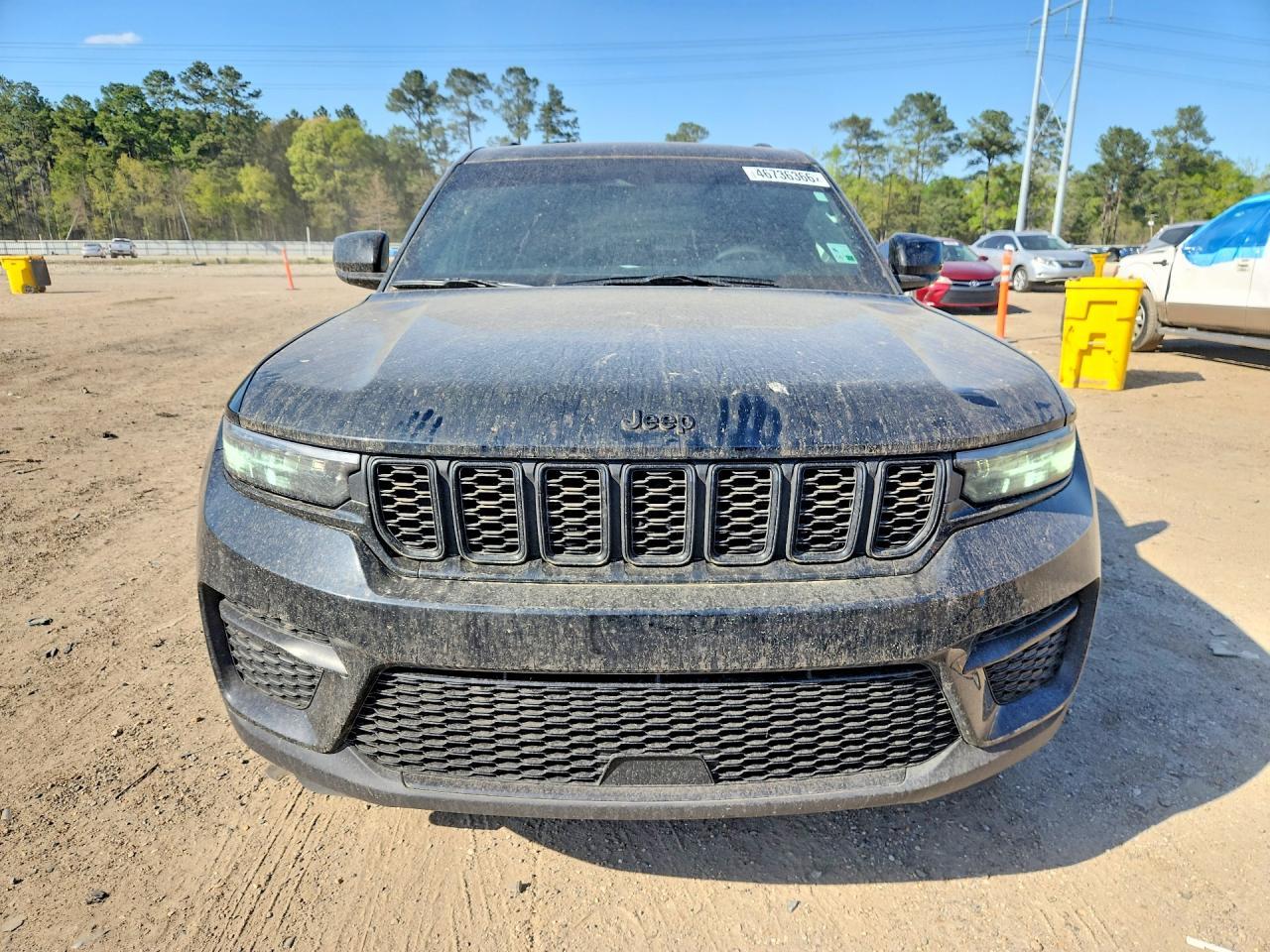 2025 Jeep Grand Cherokee Laredo - Image 5