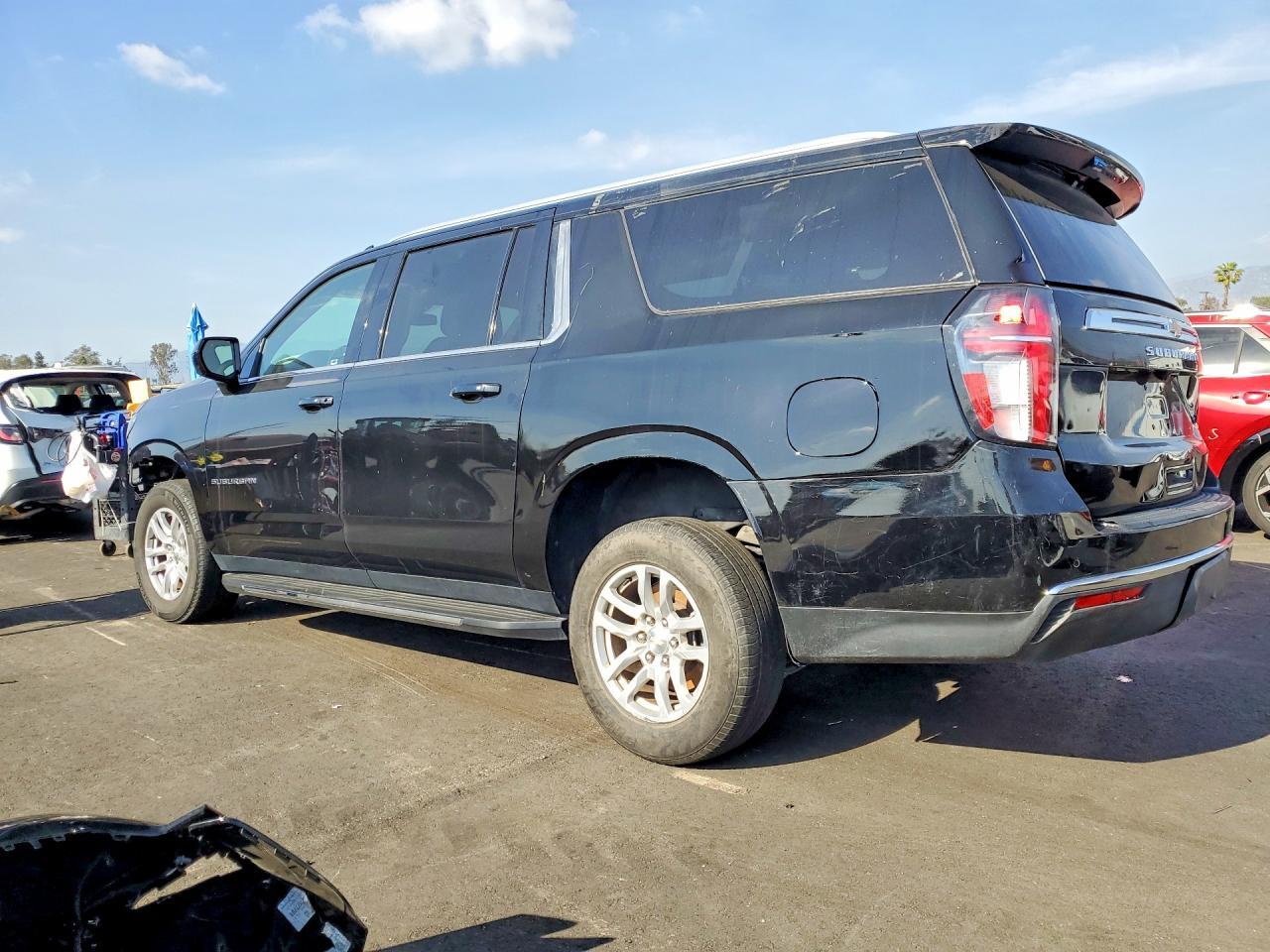 2023 Chevrolet Suburban C1500 Ls - Image 2