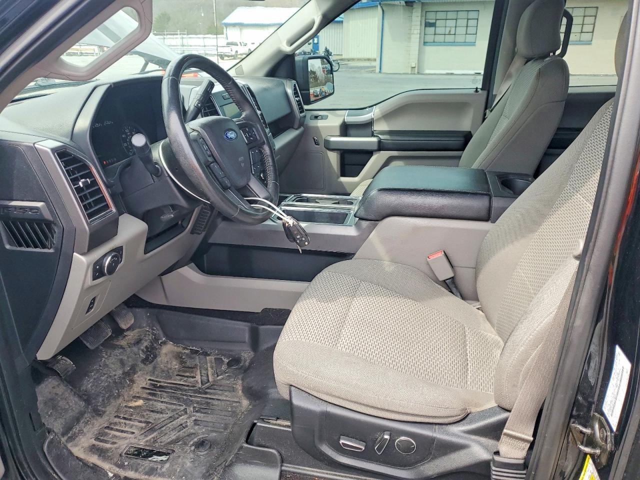 2017 Ford F150 Supercrew - Фото 7