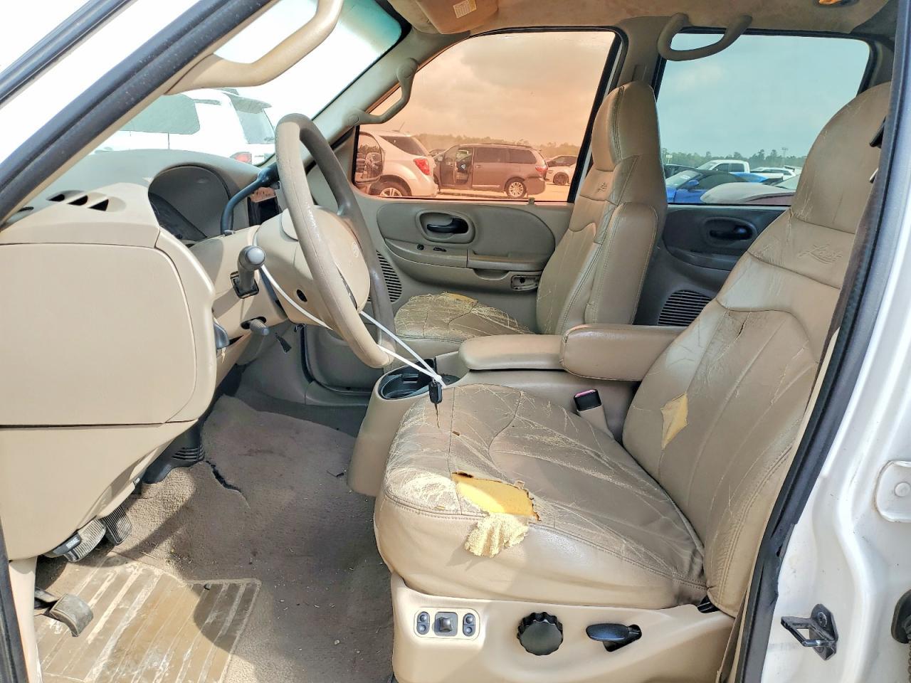2001 Ford F150 Supercrew - Image 7