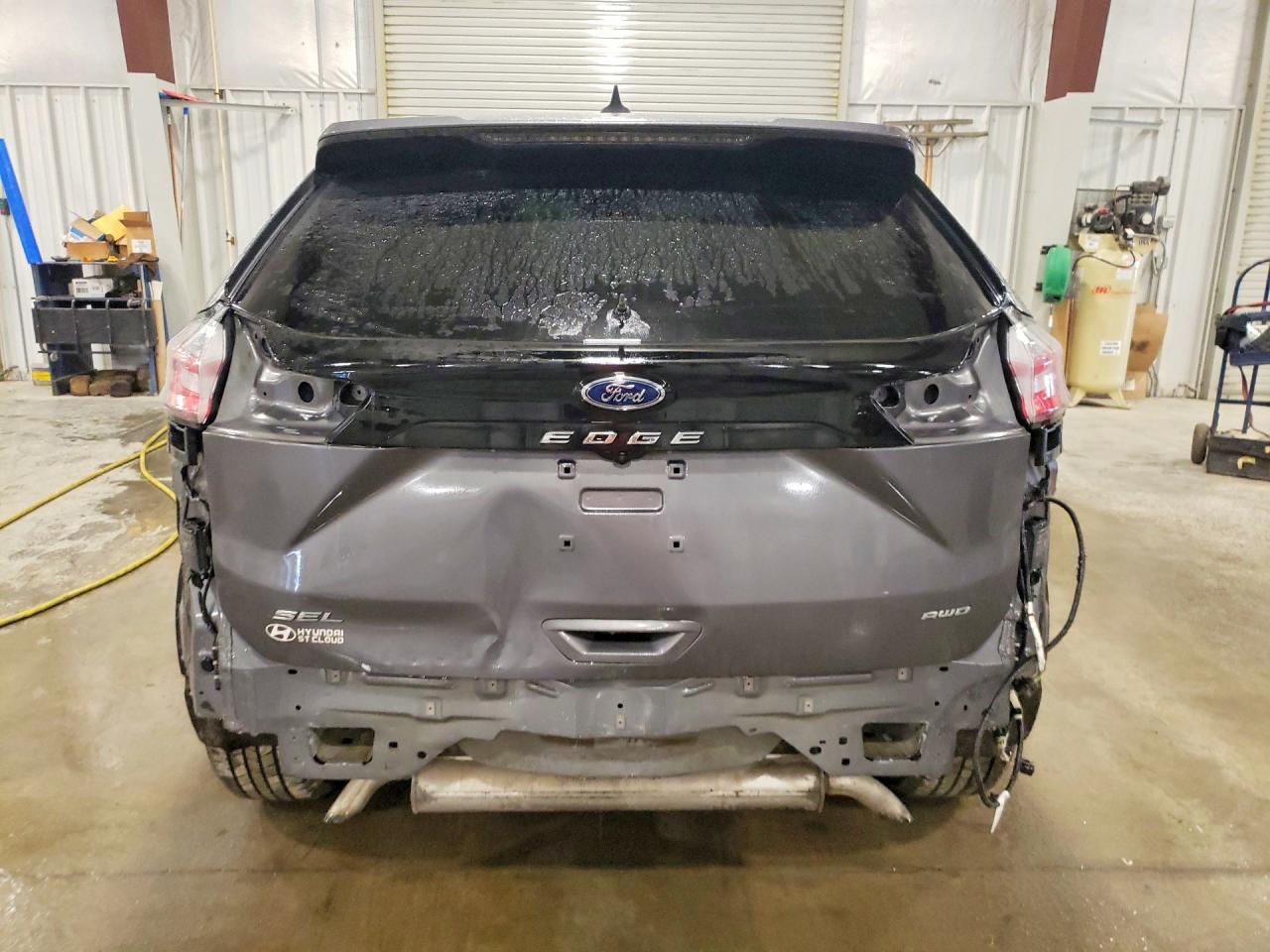 2022 Ford Edge Sel - Image 6