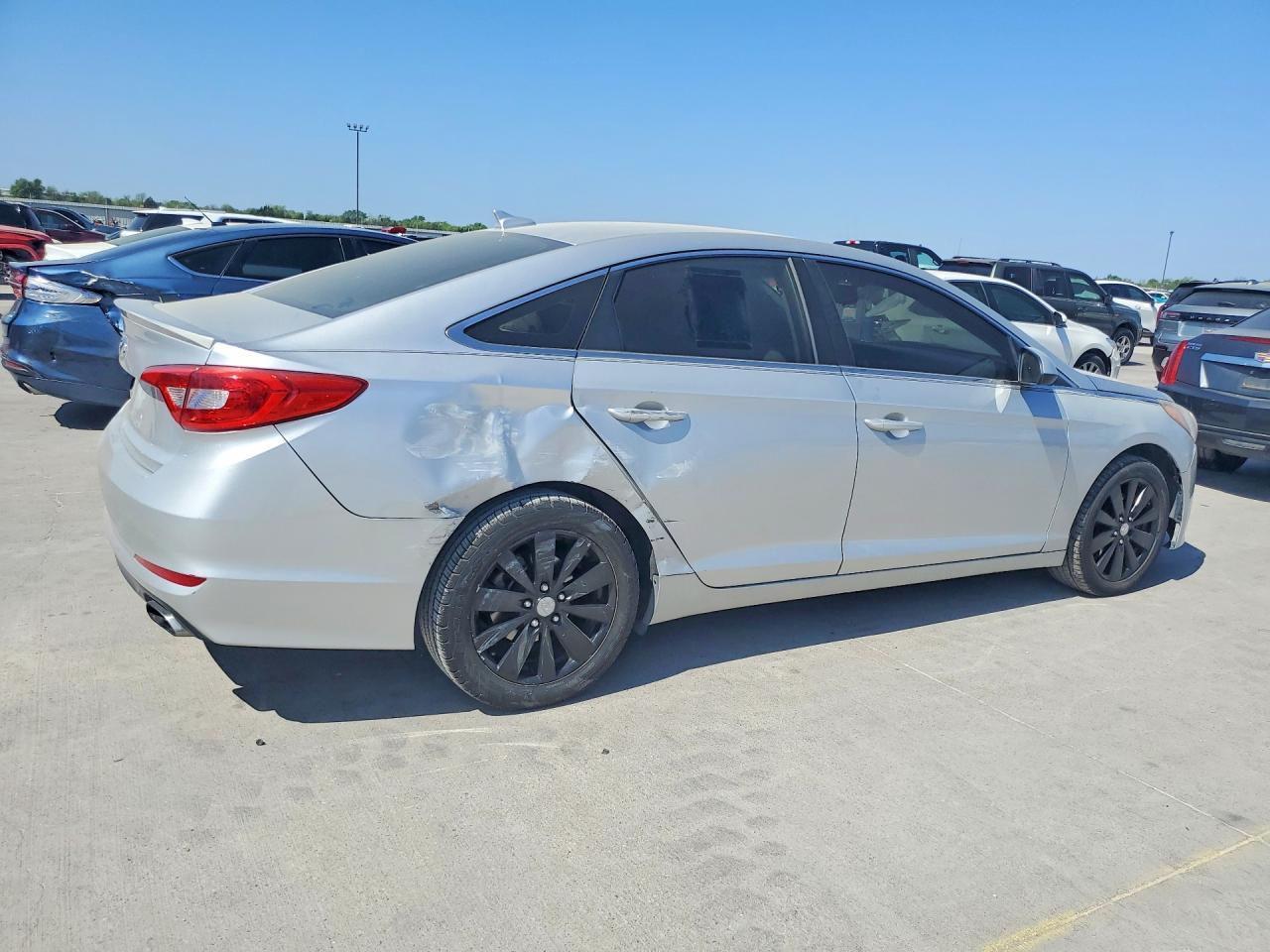 2016 Hyundai Sonata Se - Фото 3