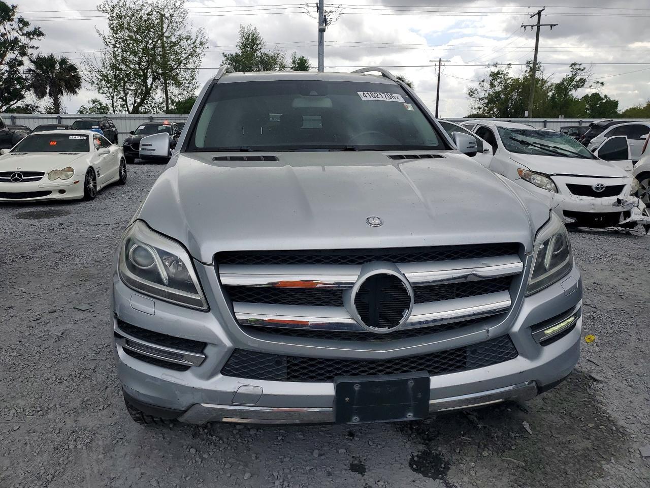 2013 Mercedes-Benz Gl 450 4Matic - Image 5