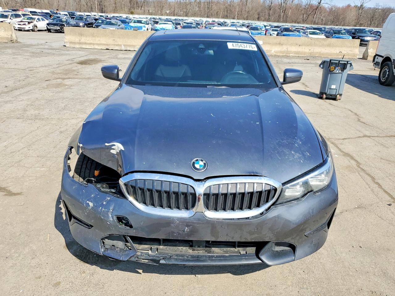 2019 BMW 330Xi - Фото 5