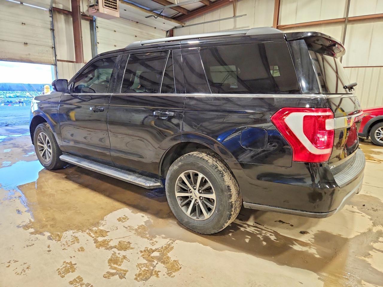 2019 Ford Expedition Xlt - Фото 2