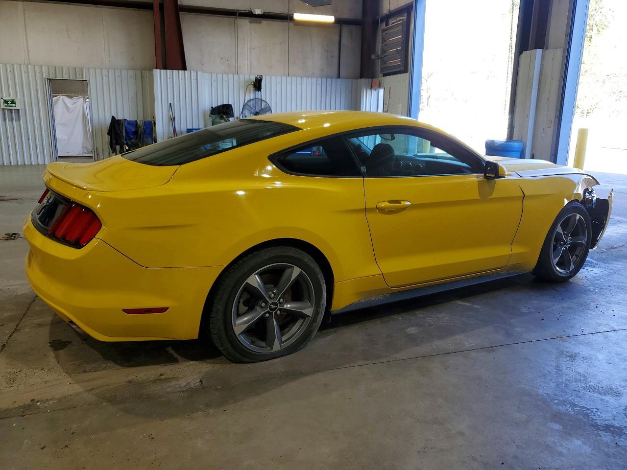 2015 Ford Mustang - Image 3
