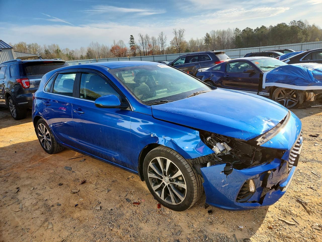 2018 Hyundai Elantra Gt Base - Image 4