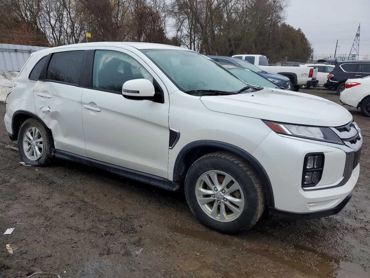 2021 Mitsubishi Rvr Se - Фото 4