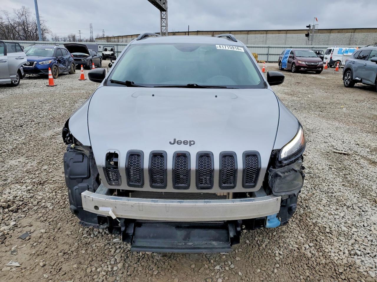 2017 Jeep Cherokee Sport - Image 5