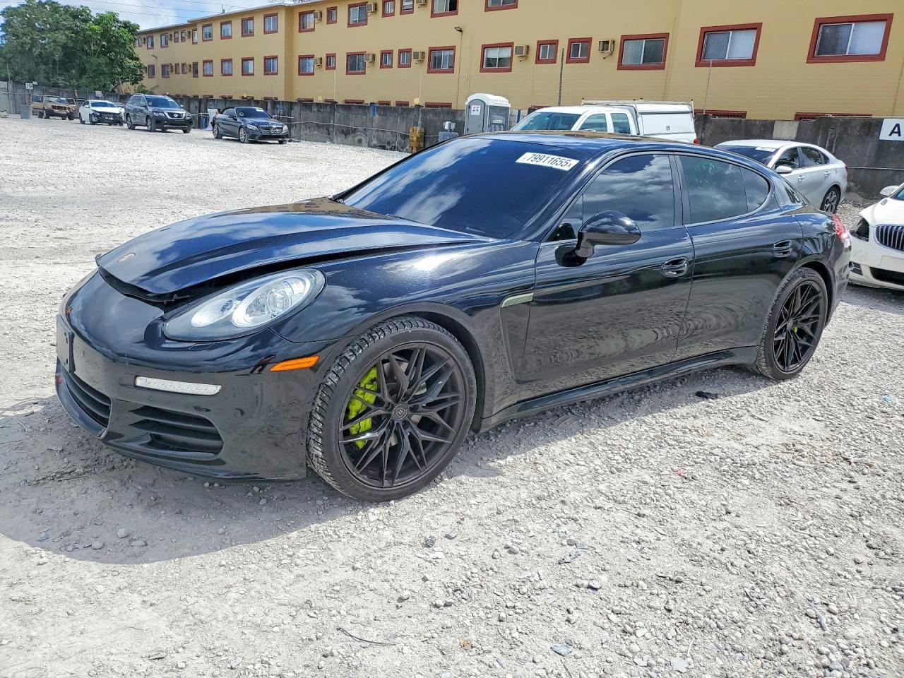 2016 Porsche Panamera 2