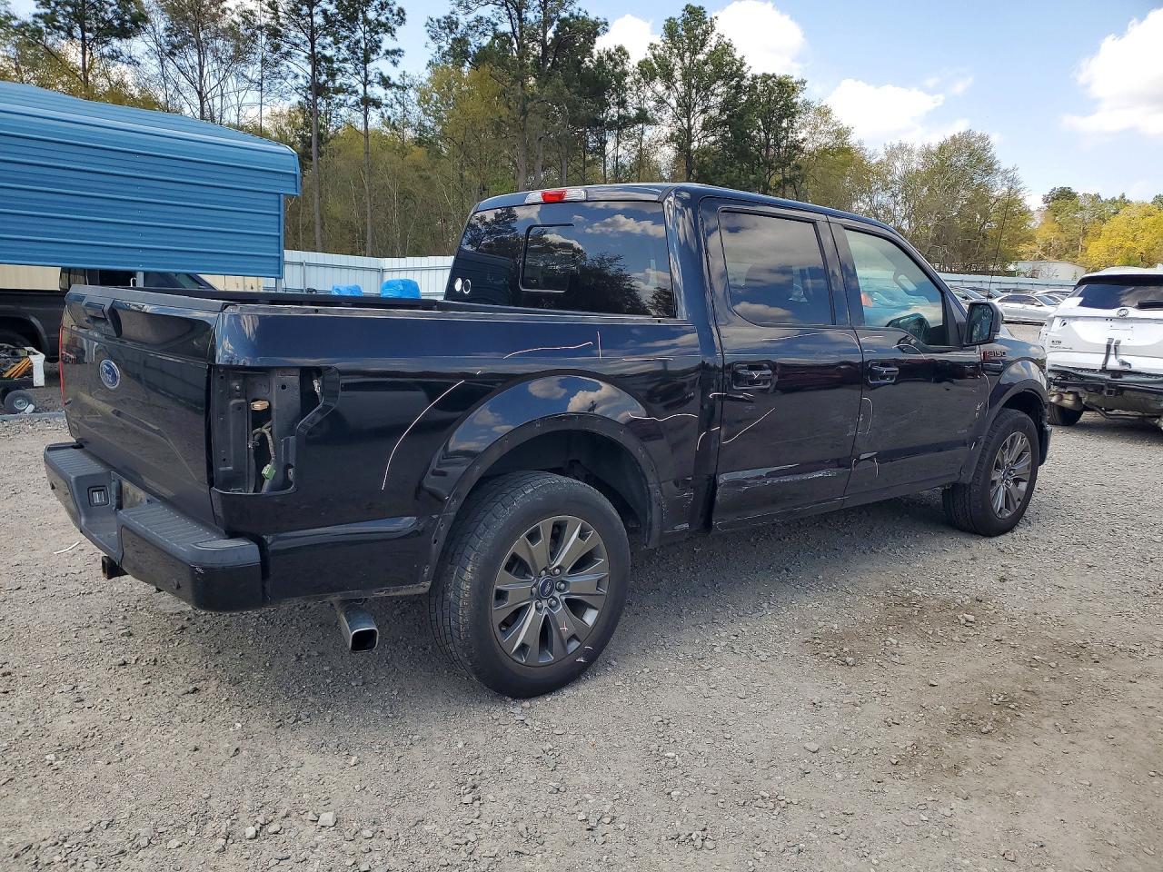 2017 Ford F150 Supercrew - Фото 3
