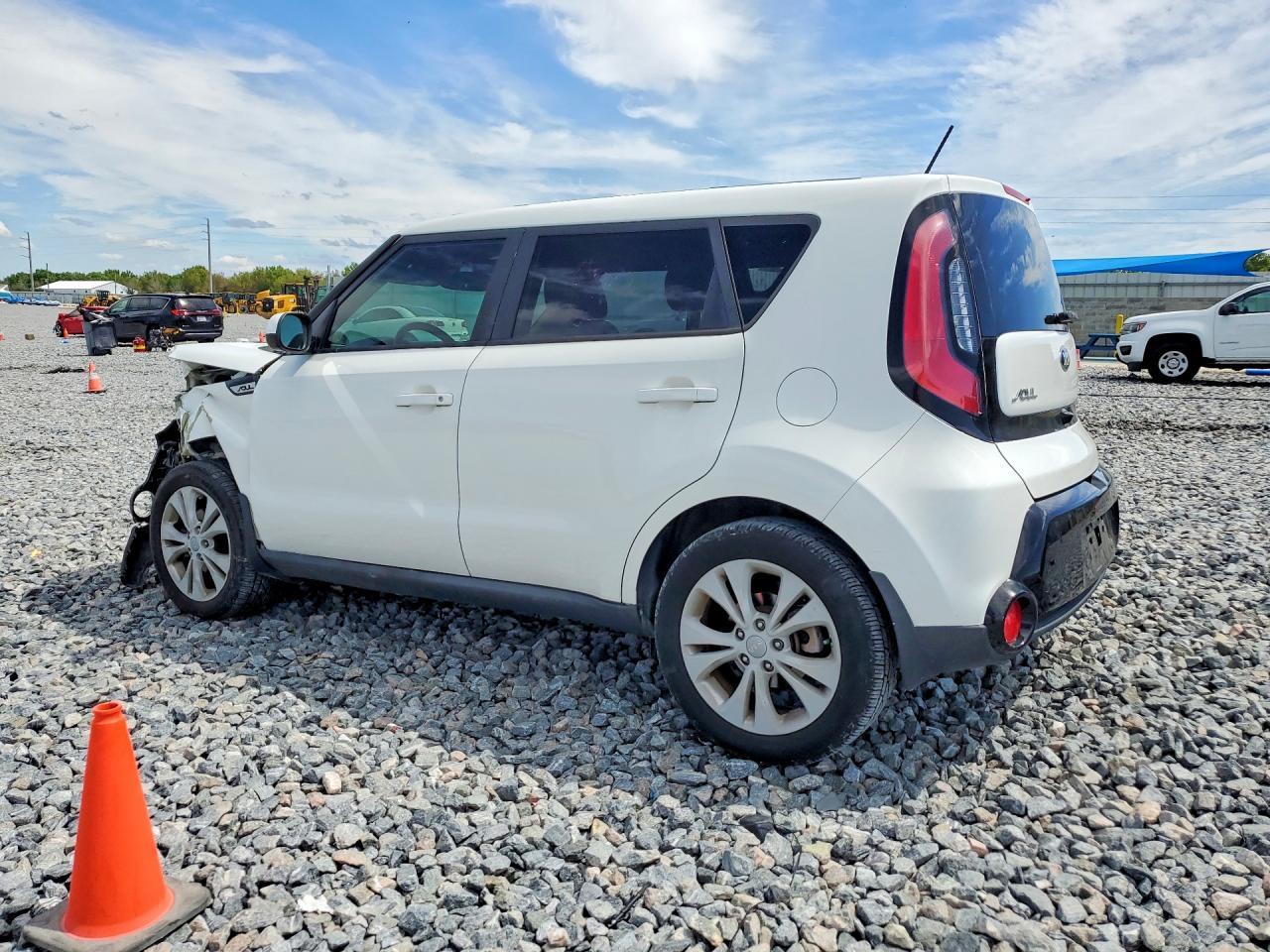 2016 Kia Soul + - Image 2