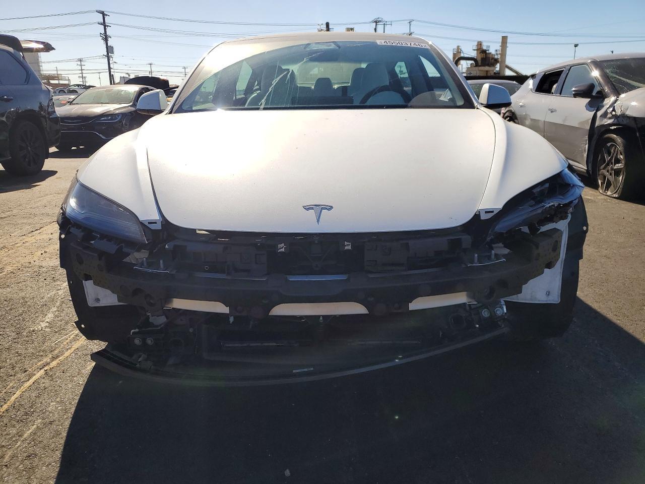 2024 Tesla Model 3 - Image 5