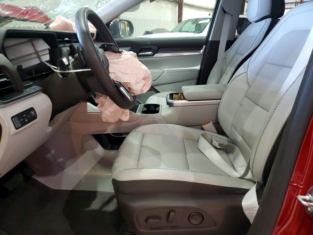 2026 GMC Terrain Denali - Image 7