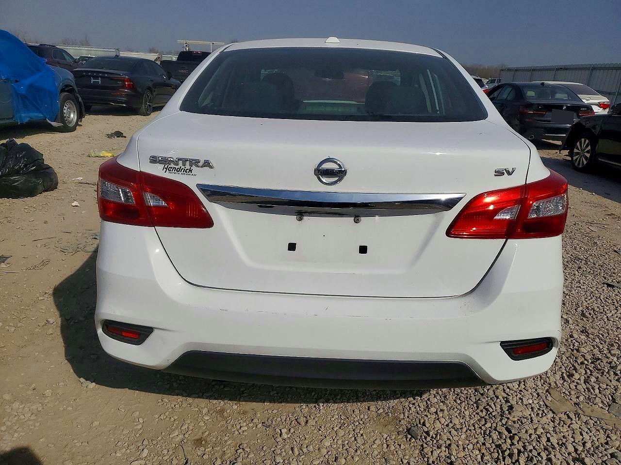 2019 Nissan Sentra Sv - Фото 6