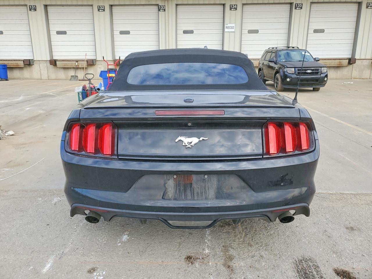 2017 Ford Mustang - Image 6