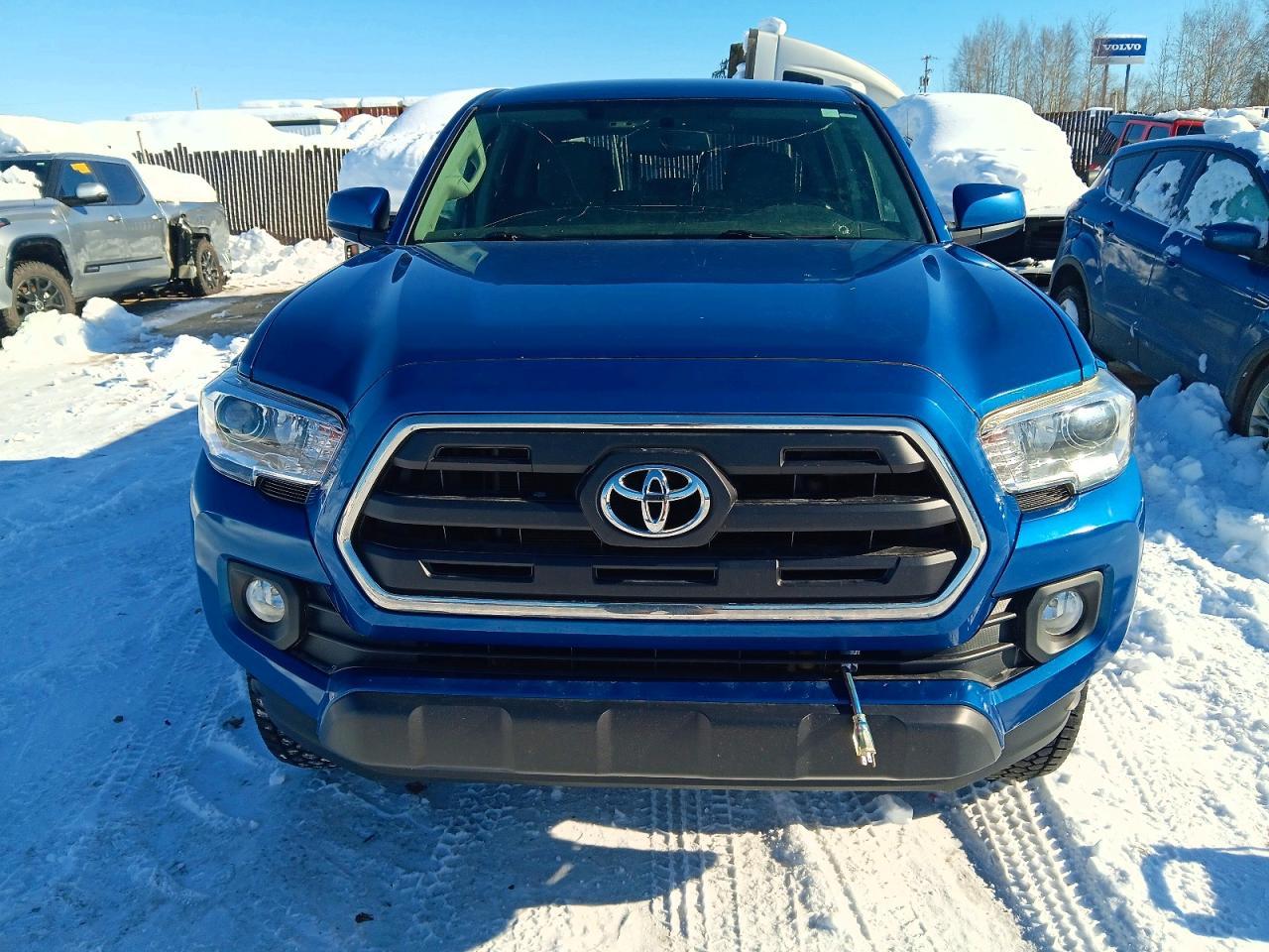 2017 Toyota Tacoma Sr5 V6 - Image 5