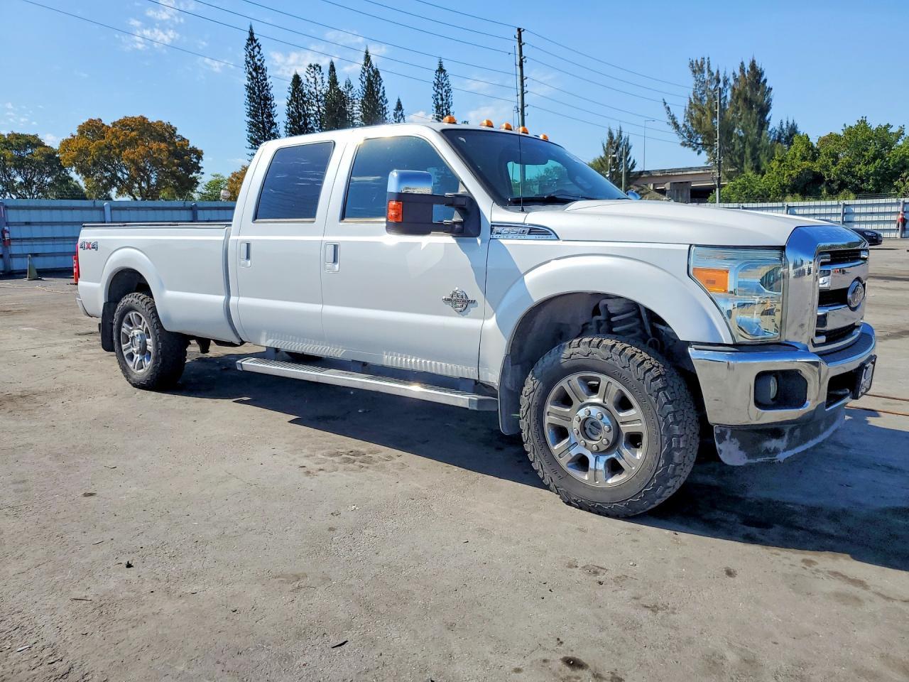 2016 Ford F350 Super Duty - Фото 4