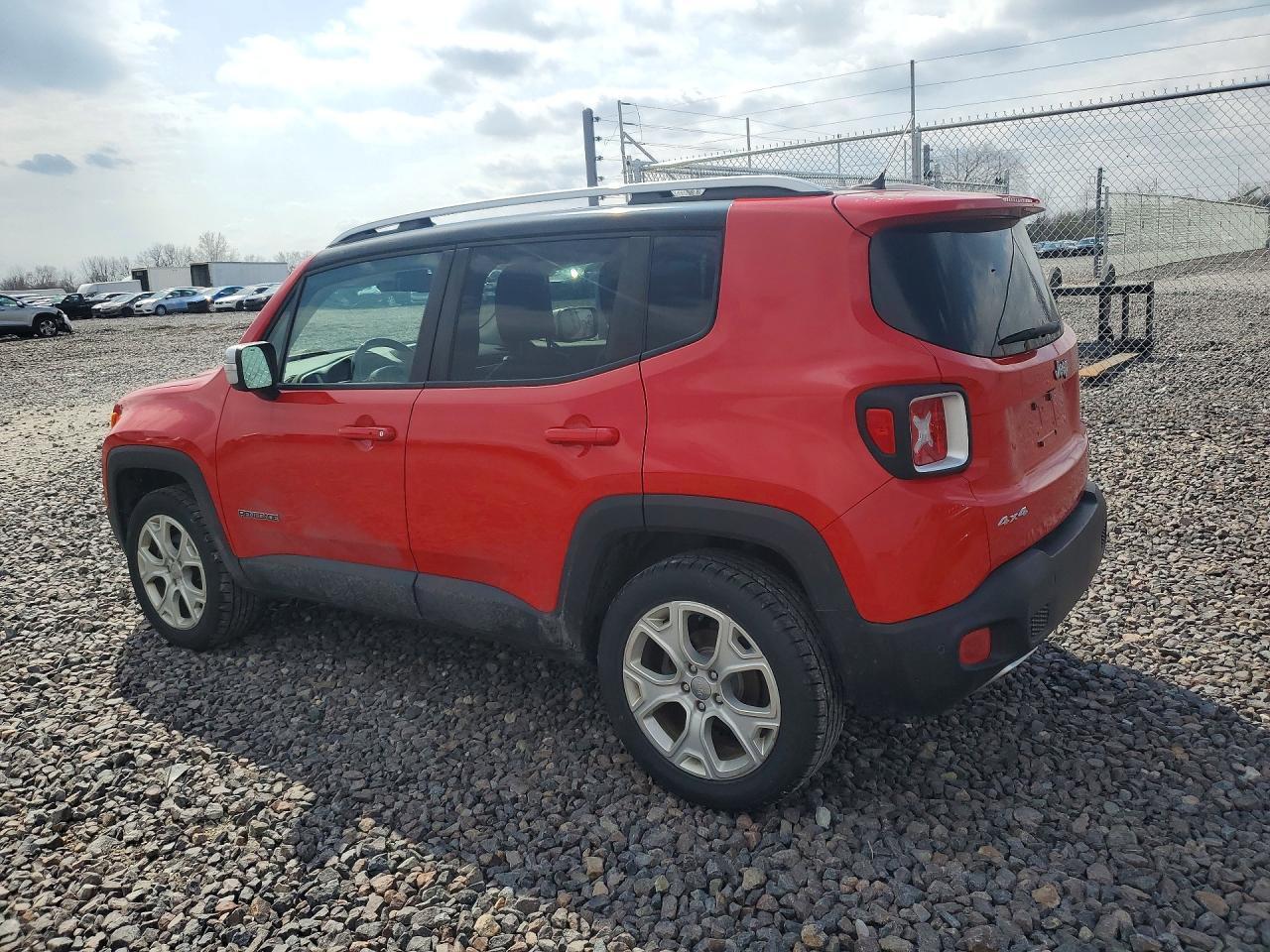 2016 Jeep Renegade - Фото 2