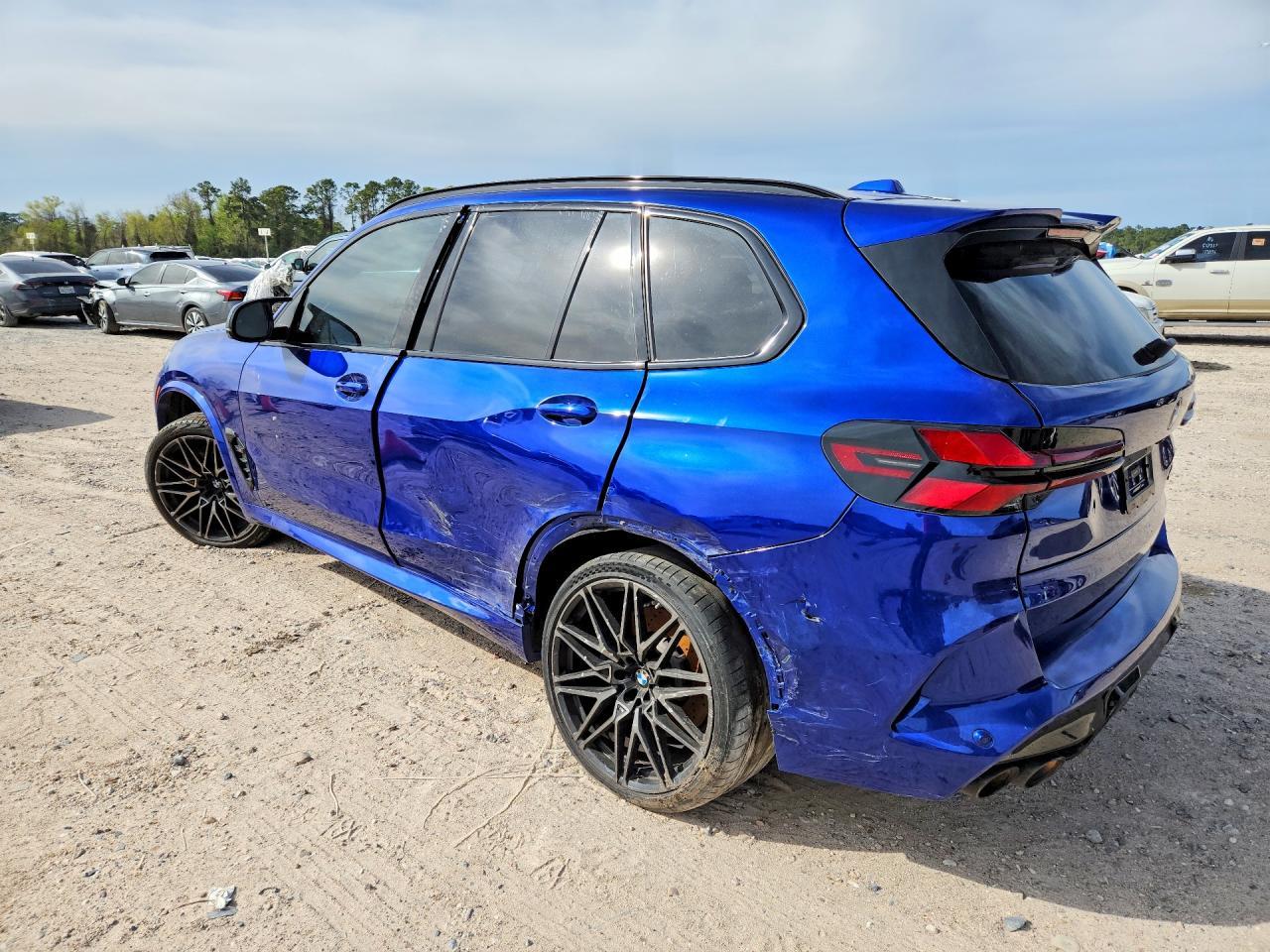 2024 BMW X5 M Competition - Фото 2