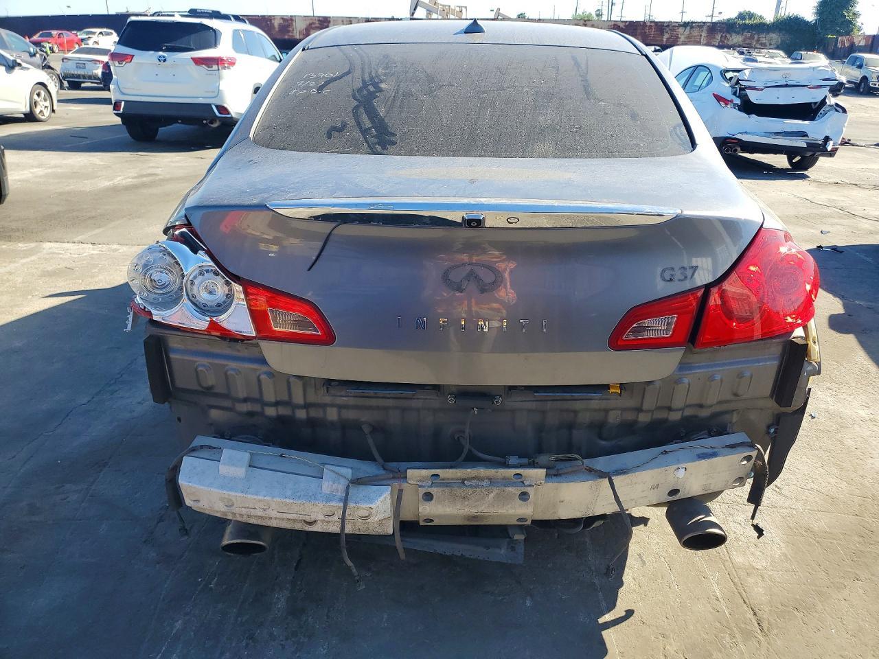 2010 Infiniti G37 Sedan Base - Image 6