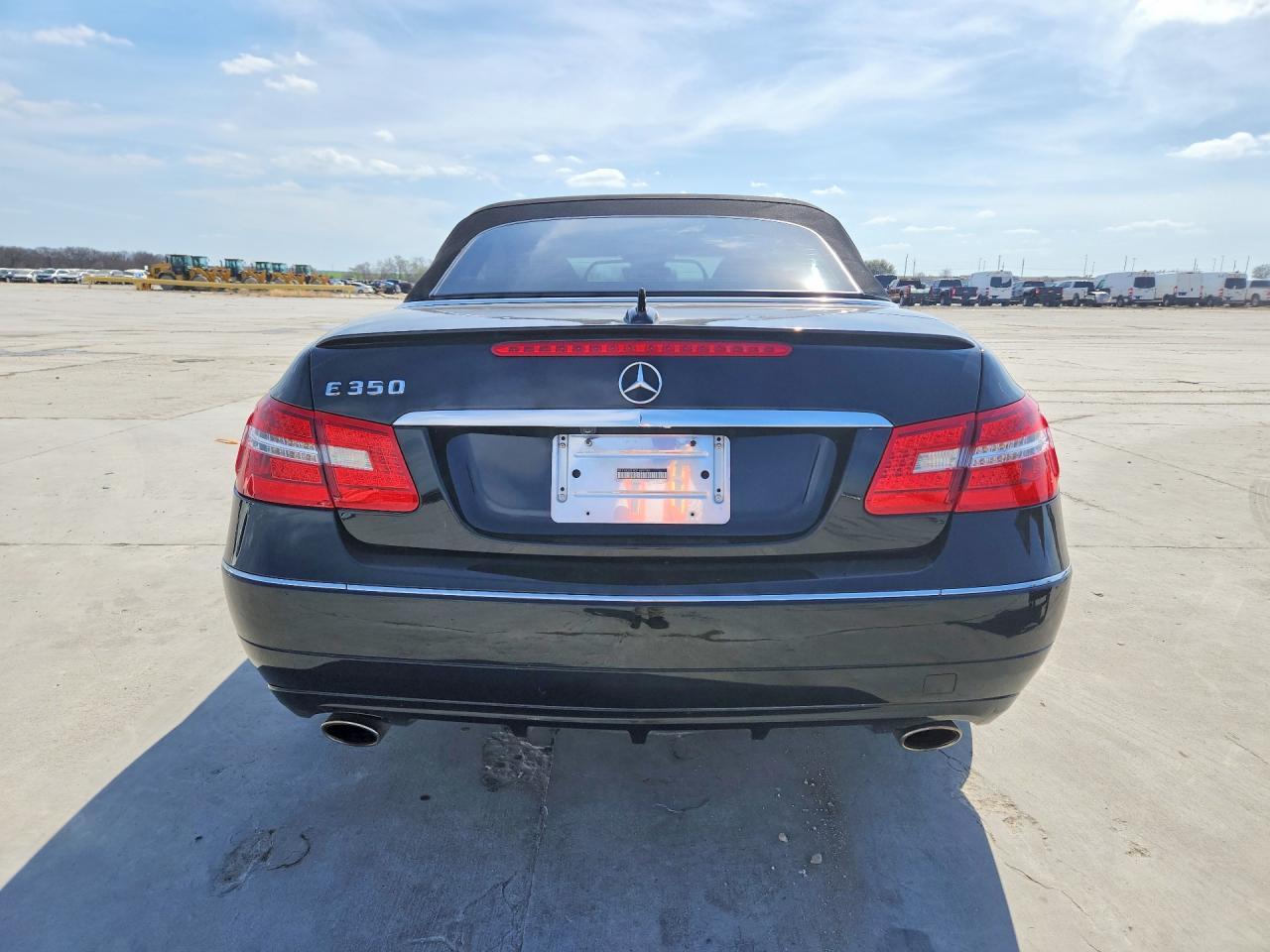 2013 Mercedes Benz E 350 - Фото 6