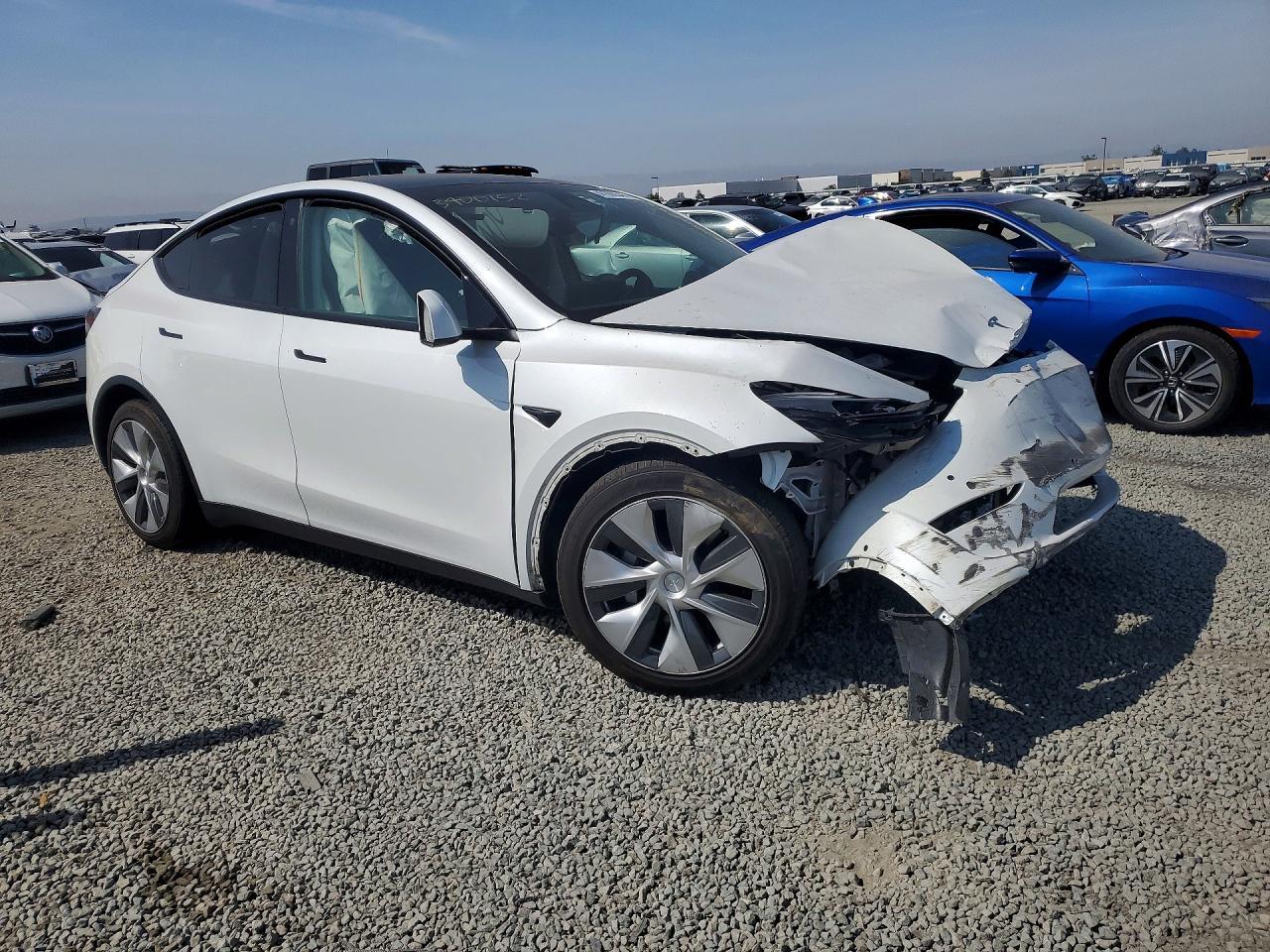2022 Tesla Model Y - Image 4