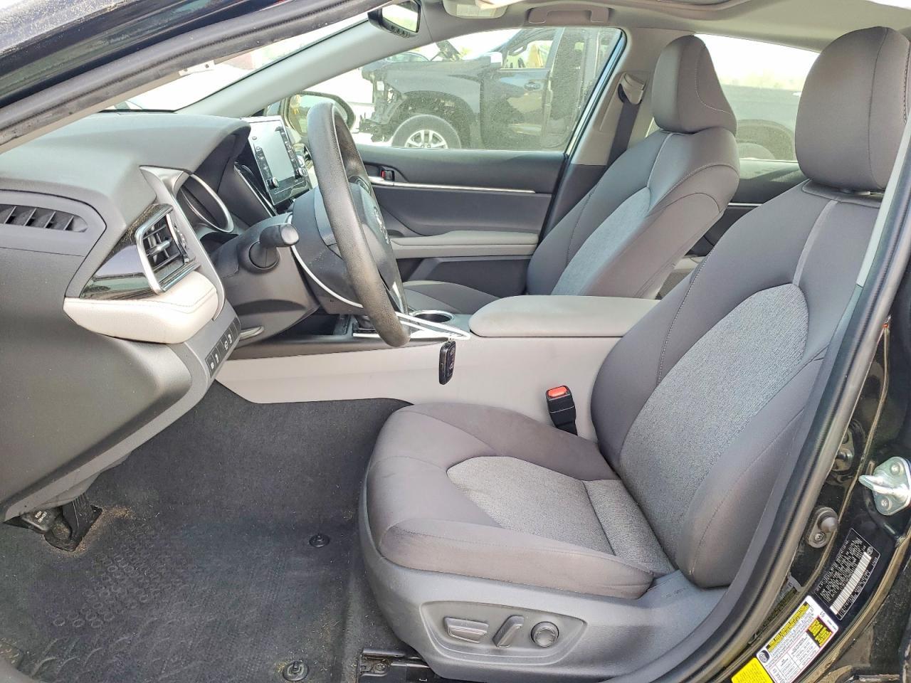 2021 Toyota Camry Le - Image 7