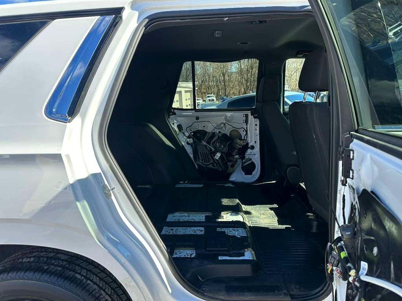 2023 Chevrolet Tahoe C1500 - Фото 7