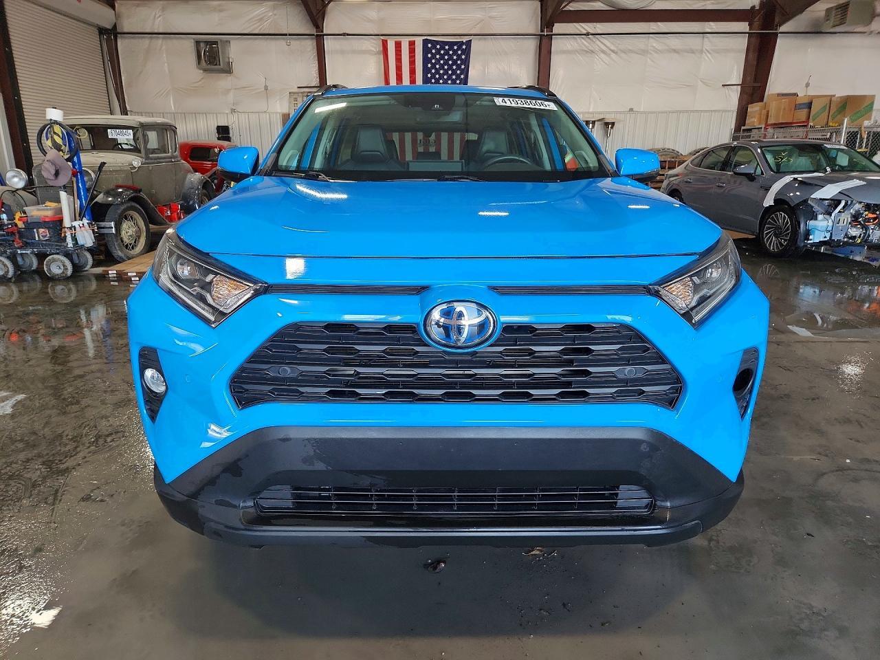2021 Toyota Rav4 Hybrid Xle Premium - Image 5