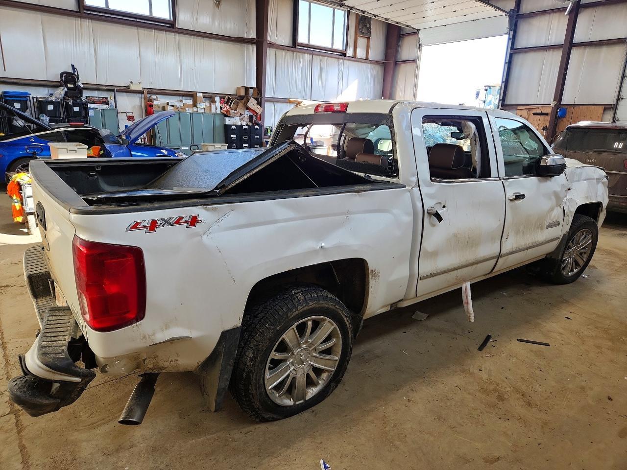 2016 Chevrolet Silverado K1500 High Country - Фото 3