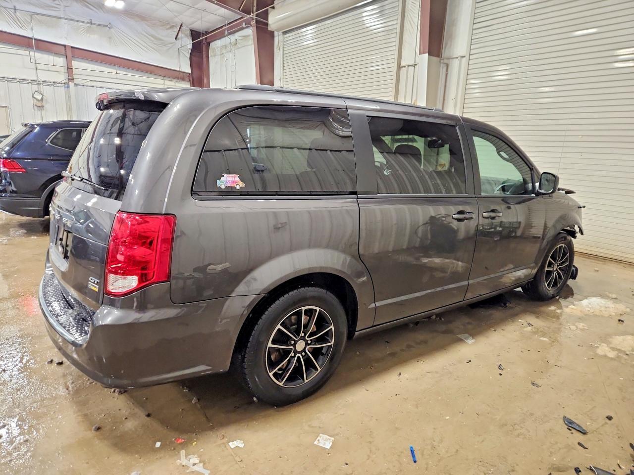 2019 Dodge Grand Caravan Gt - Image 3