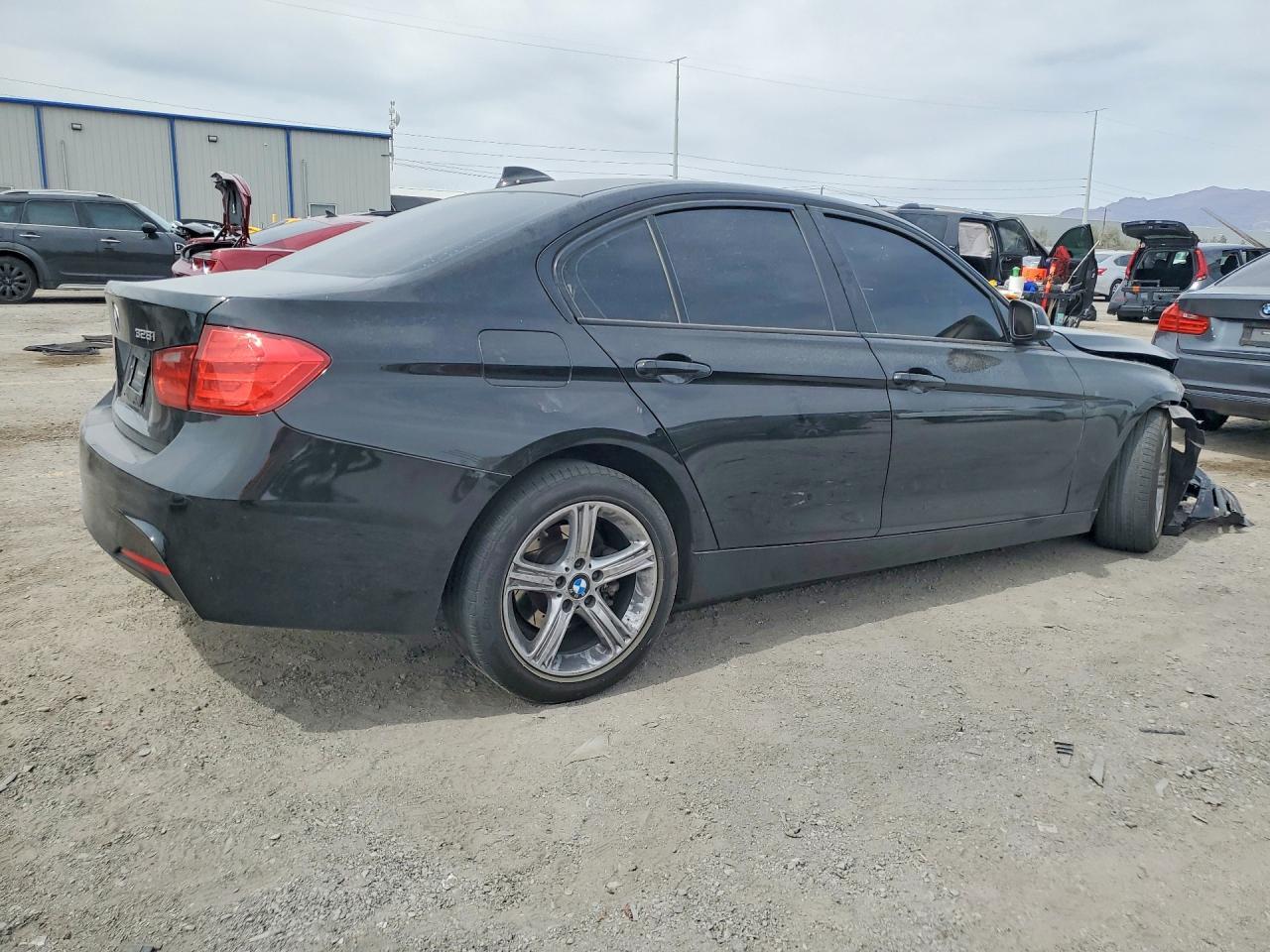 2012 BMW 328 I - Image 3