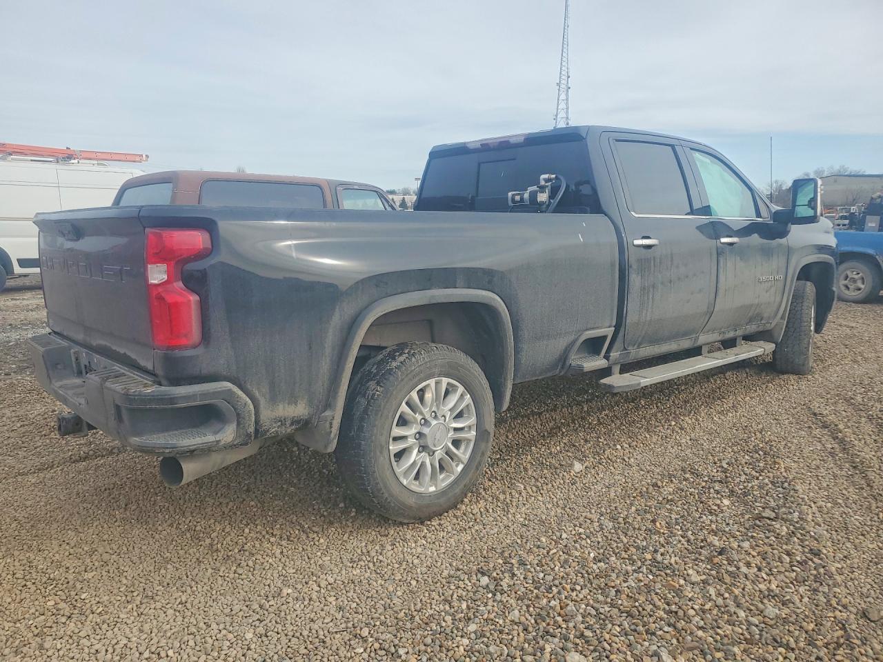 2020 Chevrolet Silverado K3500 High Country - Image 3
