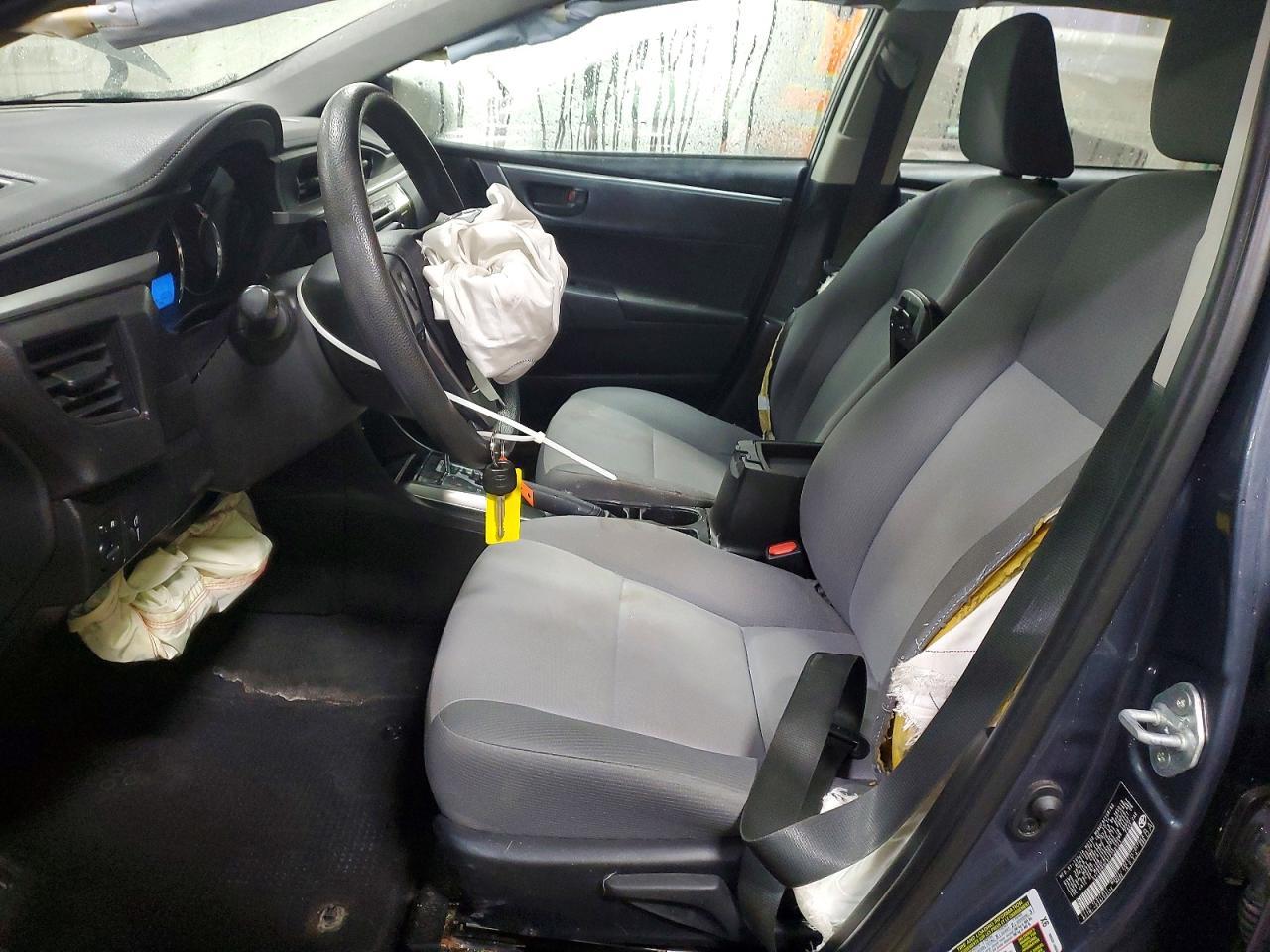 2015 Toyota Corolla L - Фото 7