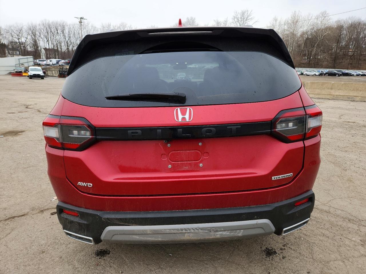 2023 Honda Pilot Touring - Фото 6