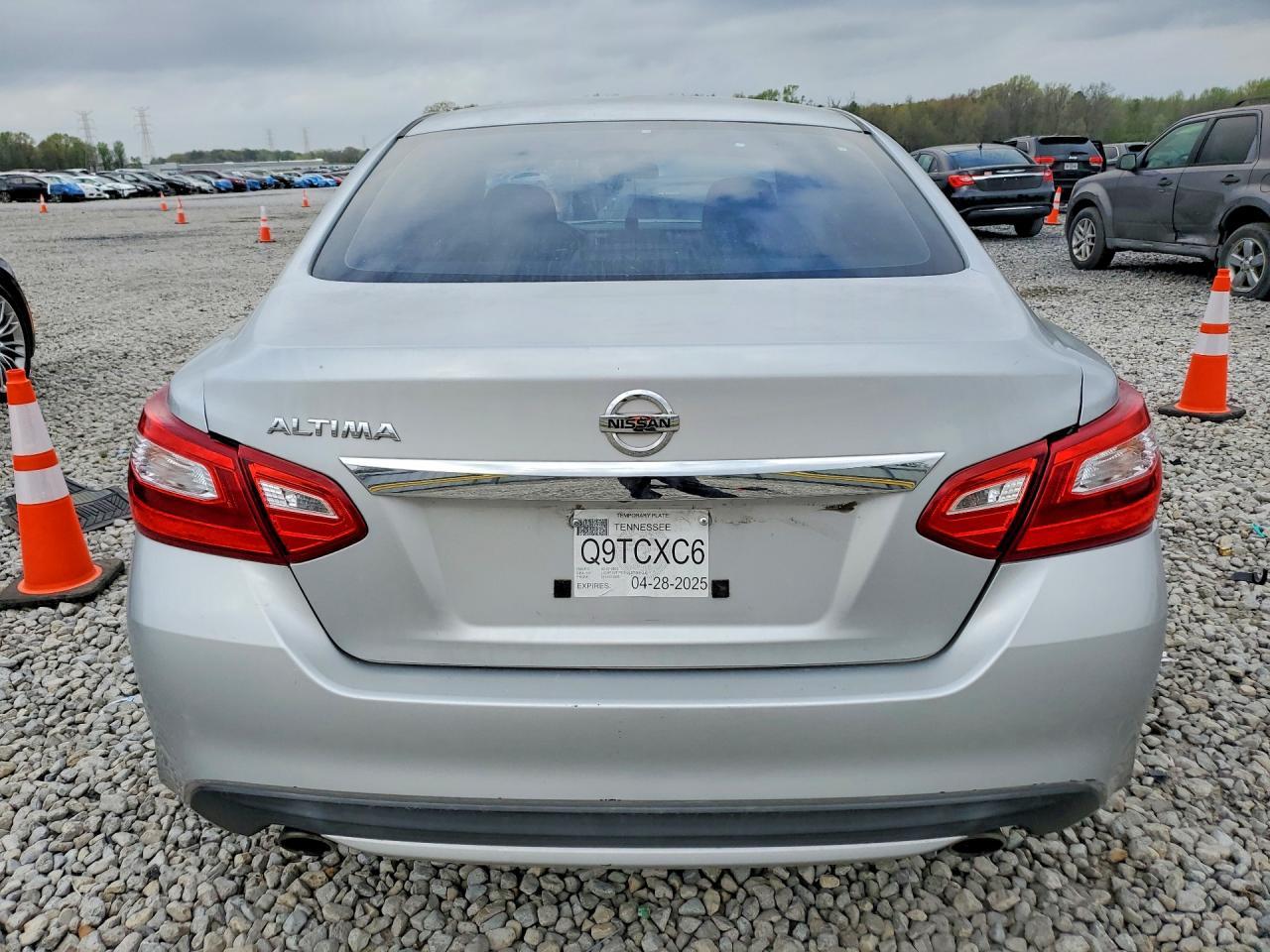 2016 Nissan Altima 2.5 S - Фото 6