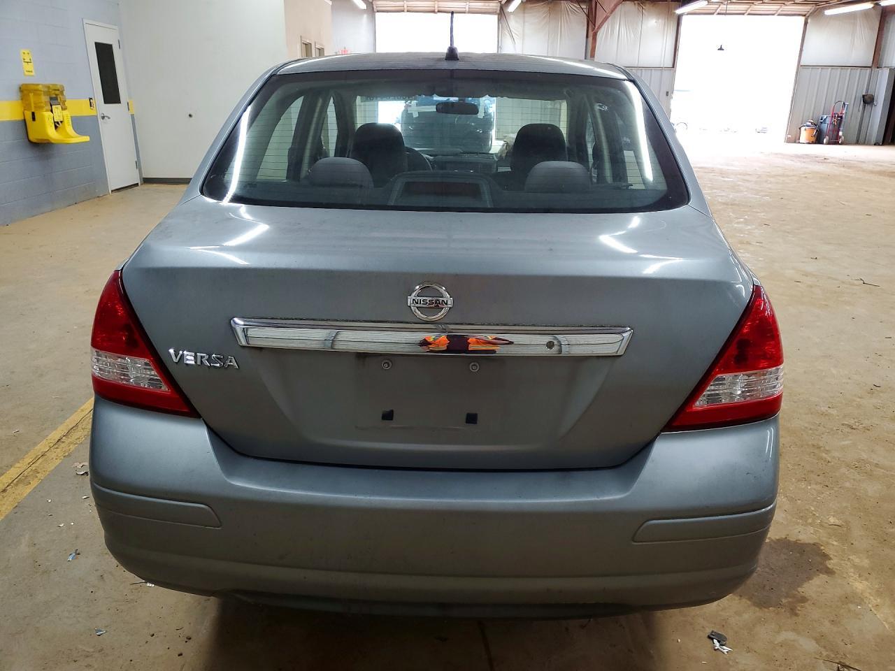 2009 Nissan Versa - Image 6