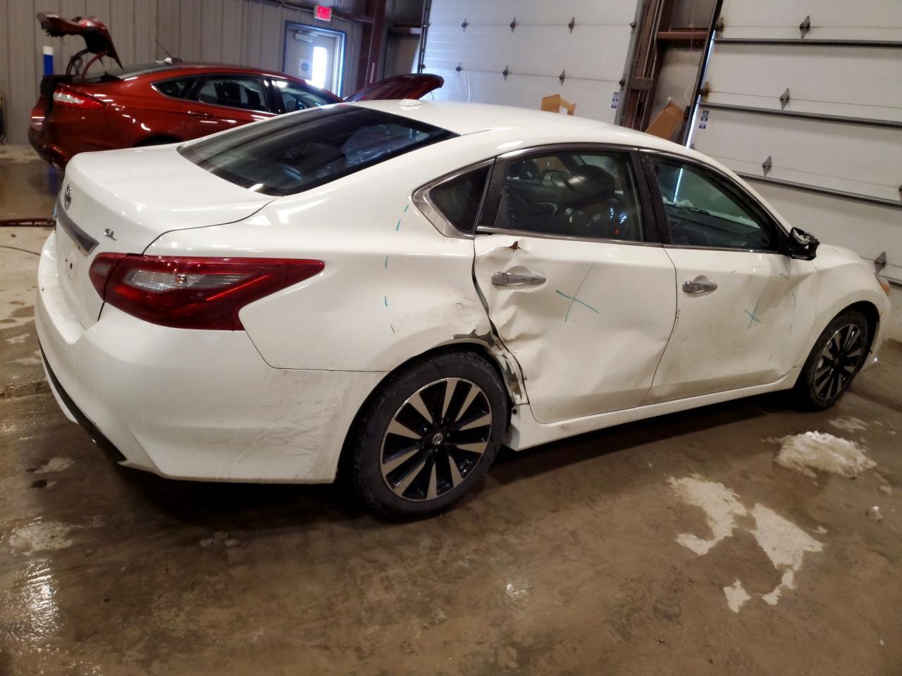 2018 Nissan Altima 2.5 Sl - Image 3