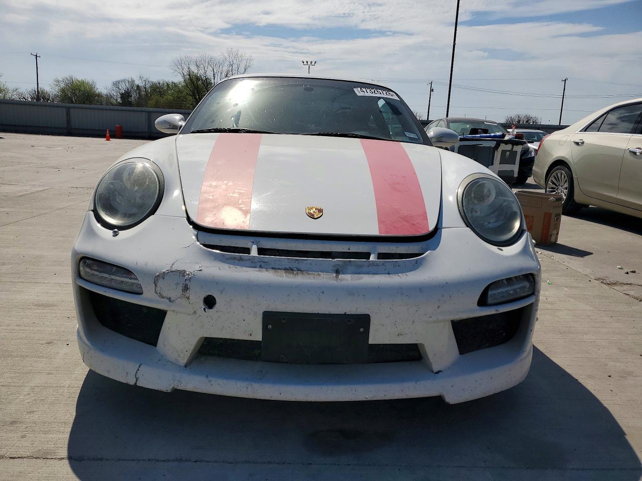 2005 Porsche 911 New Generation Carrera - Image 5