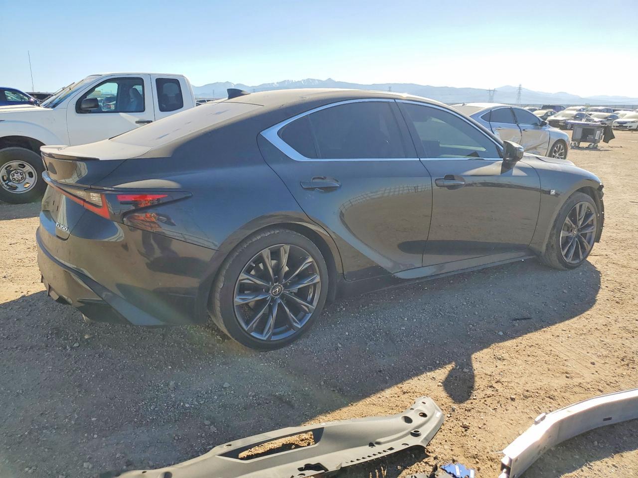 2021 Lexus Is 350 F Sport - Image 3